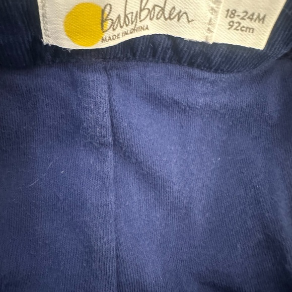 Baby Boden Blue corduroy smocked dog overalls - Picture 4 of 5